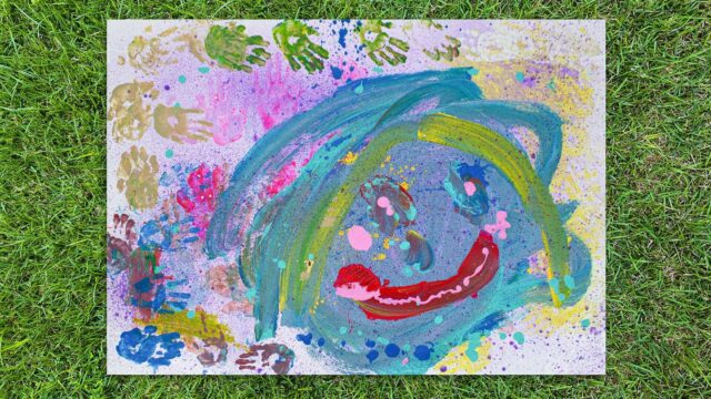 malujemy portret w klubie artystycznym dla dzieci Niesforne Formy - projekt edukacyjny Basińska Galeria Sztuki